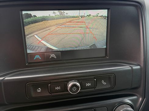 Used 2017 Chevrolet Silverado 1500 Custom w/ Custom Convenience Package image 23