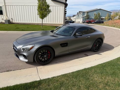 Used 2016 Mercedes-Benz AMG GT S image 2