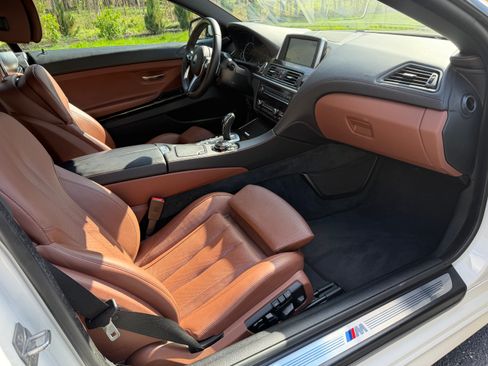 Used 2015 BMW 650i xDrive Convertible AWD/4WD image 14