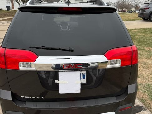 Used 2015 GMC Terrain SLT image 4