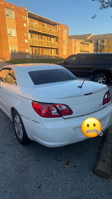 Used 2008 Chrysler Sebring Limited w/ Luxury Group FWD image 4