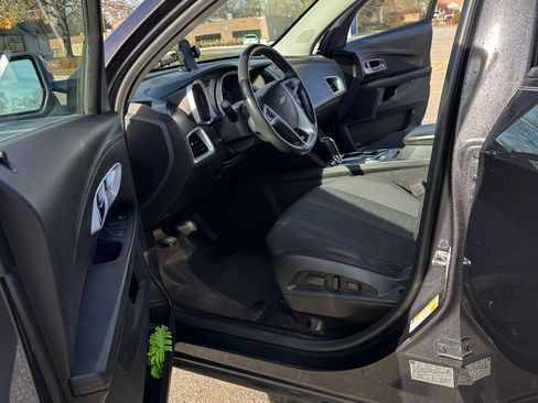 Used 2016 Chevrolet Equinox LT w/ Convenience Package image 14