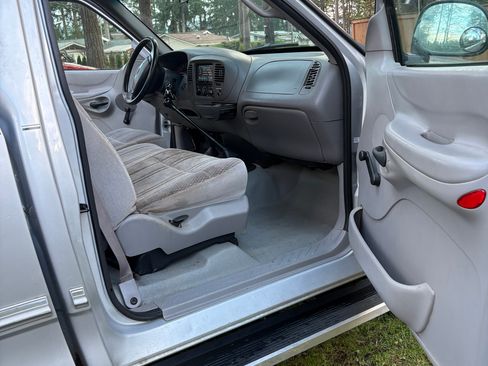 Used 1997 Ford F150 Long Bed image 5