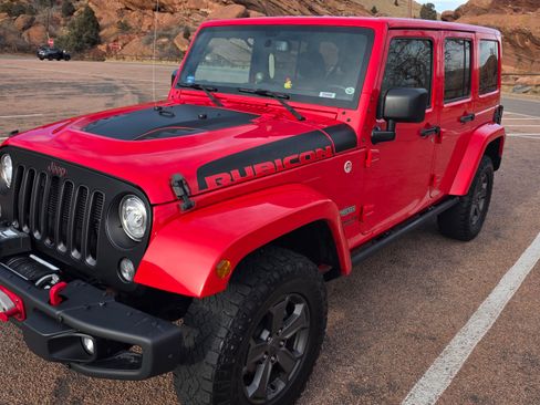 Used 2017 Jeep Wrangler Unlimited Rubicon image 1