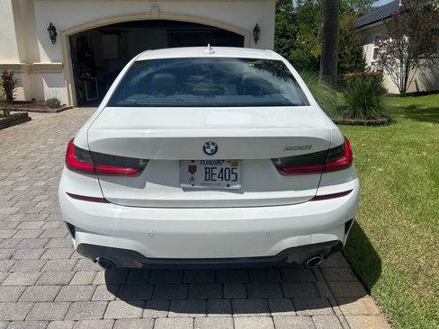 Used 2020 BMW 330i Sedan w/ M Sport Package RWD image 5