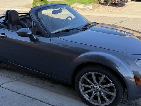 Used 2008 MAZDA MX-5 Miata Grand Touring w/ Premium Pkg image 1