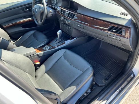 Used 2011 BMW 328i xDrive Sedan image 18