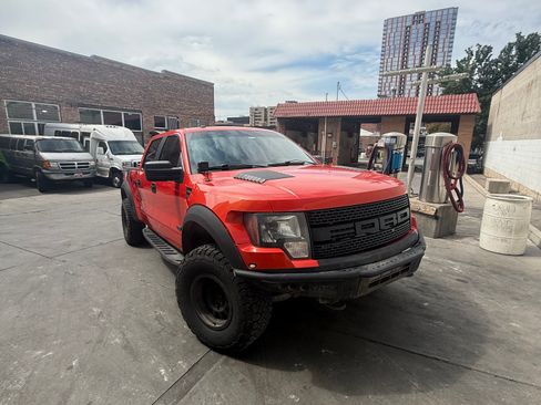 Used 2011 Ford F150 Raptor w/ SVT Exterior Graphics Pkg image 2