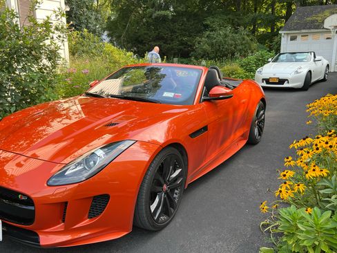 Used 2017 Jaguar F-TYPE S image 5
