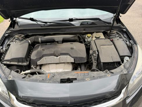 Used 2015 Chevrolet Malibu LT w/ Power Convenience Package FWD image 17