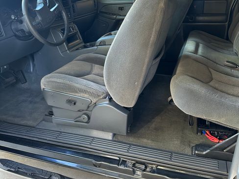 Used 2003 Chevrolet Silverado 1500 LS image 16