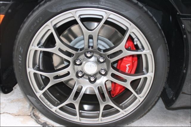 Used 2013 SRT Viper GTS w/ GTS Laguna Interior Pkg RWD image 6