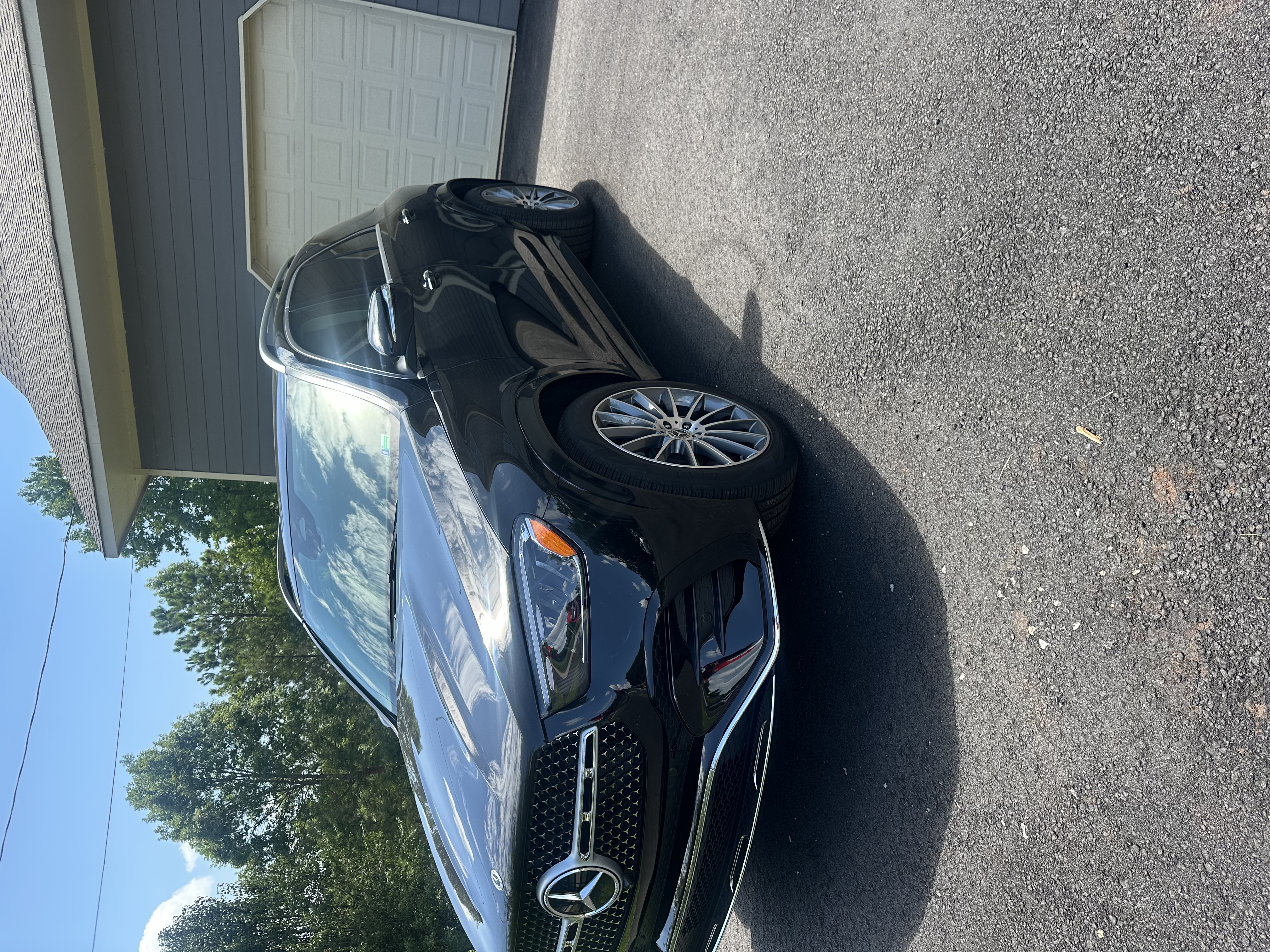 Used 2024 Mercedes-Benz GLE 450 4MATIC image 4