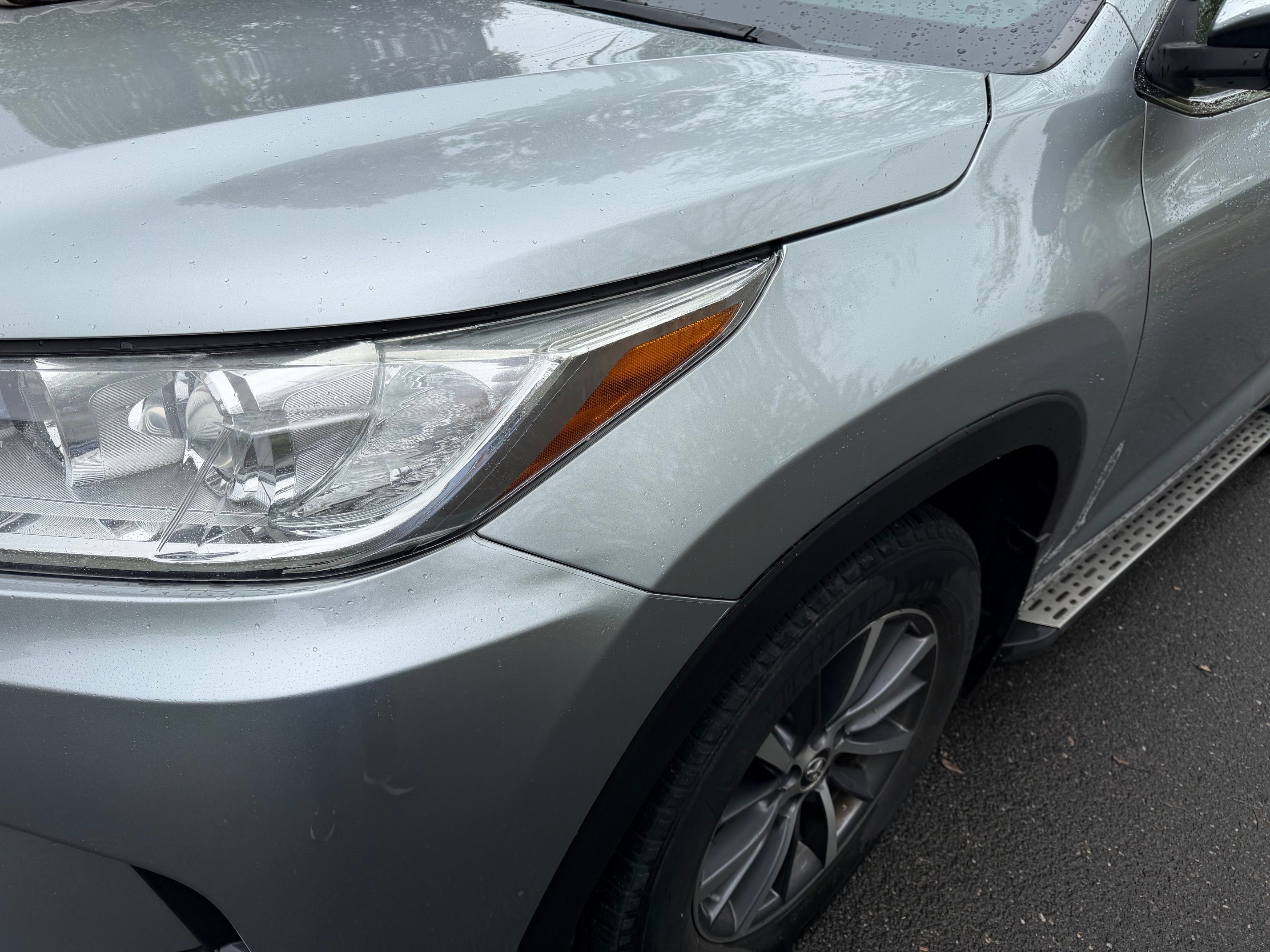 Used 2017 Toyota Highlander XLE AWD/4WD image 6