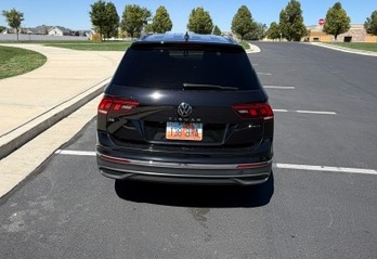 Used 2024 Volkswagen Tiguan SE AWD/4WD image 13