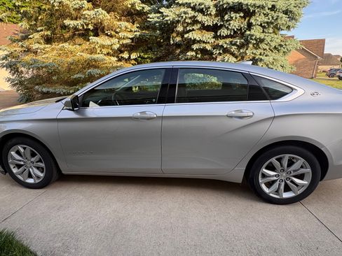 Used 2016 Chevrolet Impala LT w/ Convenience Package FWD image 12