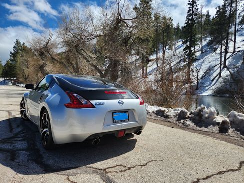Used 2020 Nissan 370Z Coupe image 13