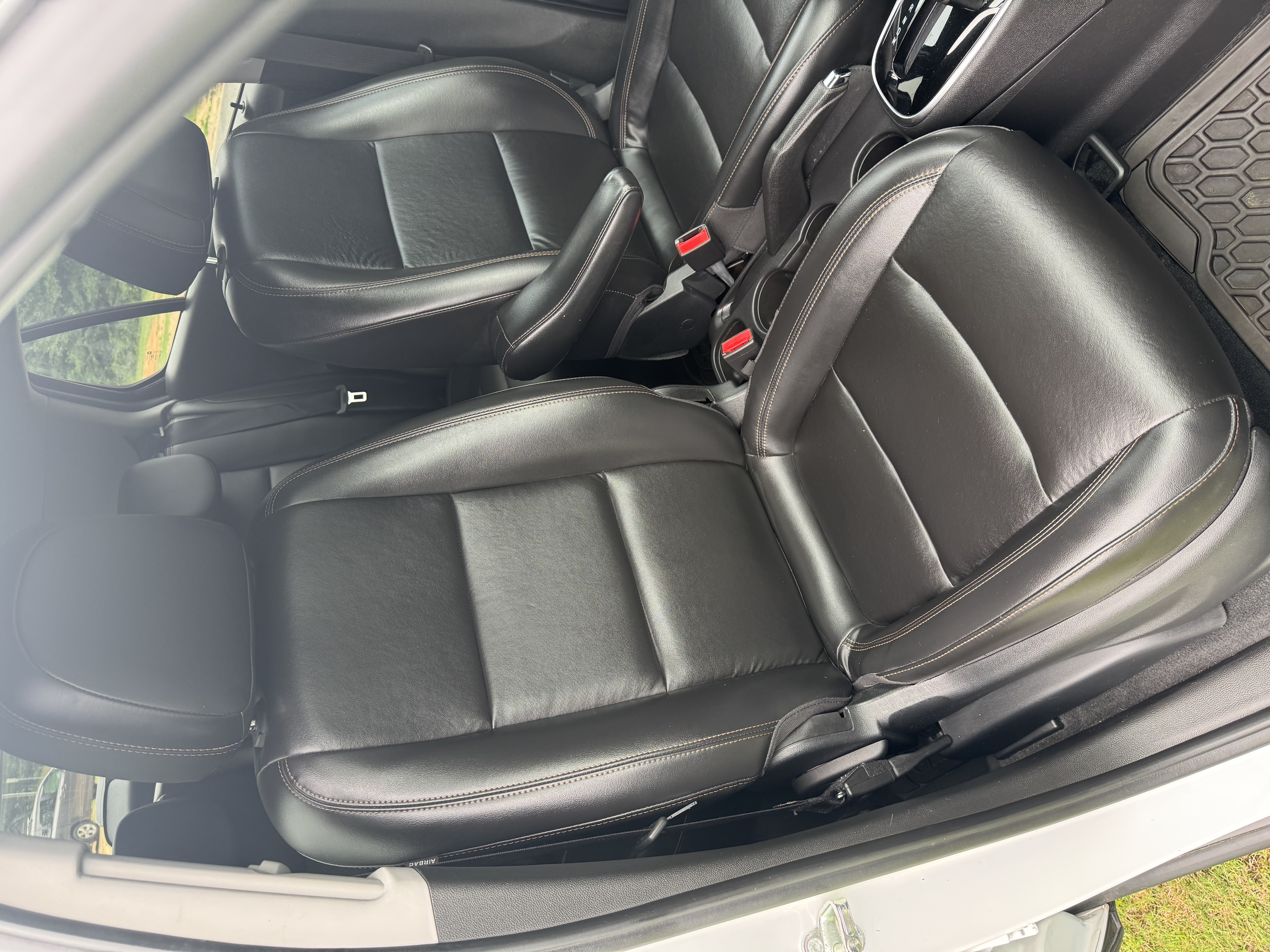 Used 2017 Chevrolet Trax Premier w/ Driver Confidence II Package FWD image 17