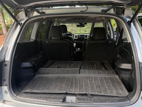 Used 2016 Honda Pilot Elite image 13