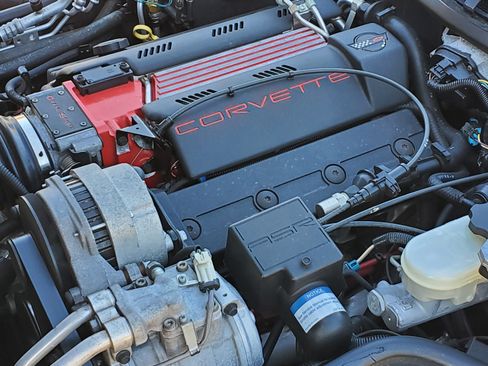 Used 1996 Chevrolet Corvette Coupe image 13