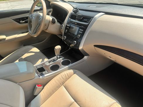 Used 2015 Nissan Altima 2.5 SL w/ Moonroof Package FWD image 20