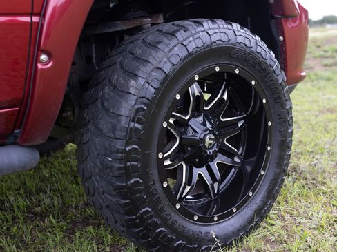 Used 2015 RAM 1500 Express AWD/4WD image 5