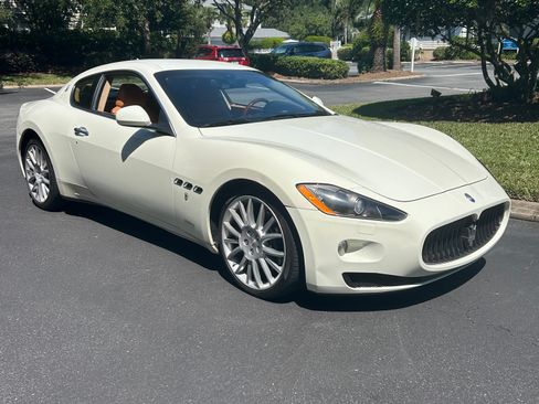 Used 2009 Maserati GranTurismo S image 1