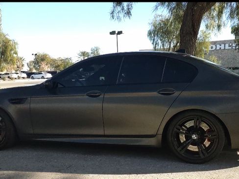 Used 2014 BMW M5 image 4