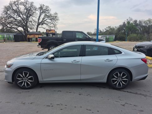 Used 2018 Chevrolet Malibu LT image 5