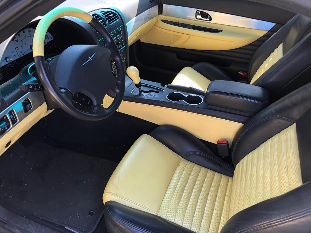 Used 2002 Ford Thunderbird RWD image 9