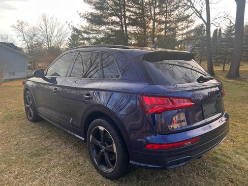 Used 2019 Audi SQ5 Premium Plus w/ Premium Plus Package image 5