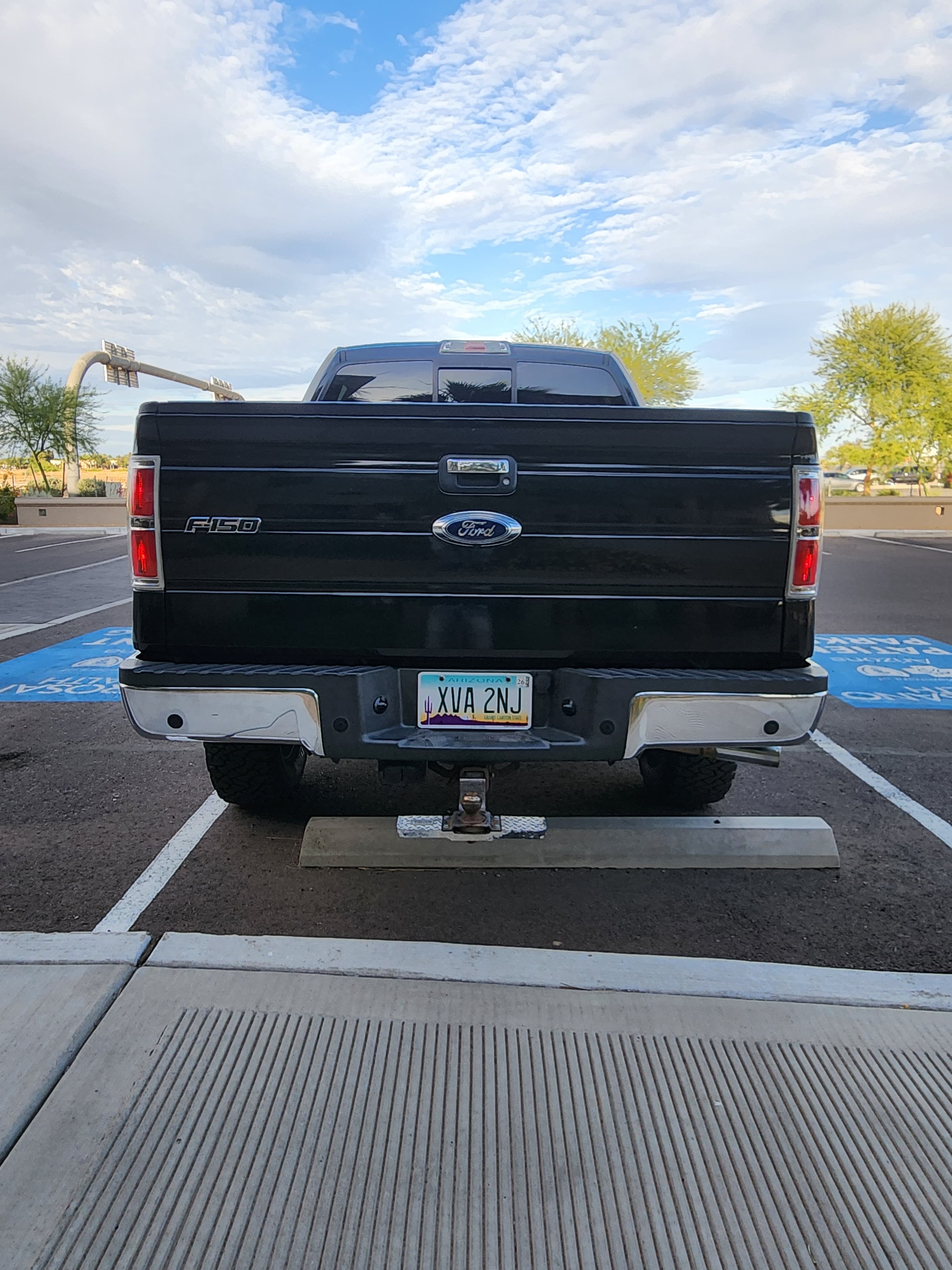 Used 2011 Ford F150 XLT w/ XLT Chrome Pkg AWD/4WD image 21