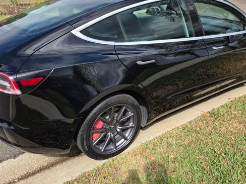 Used 2020 Tesla Model 3 Long Range image 25