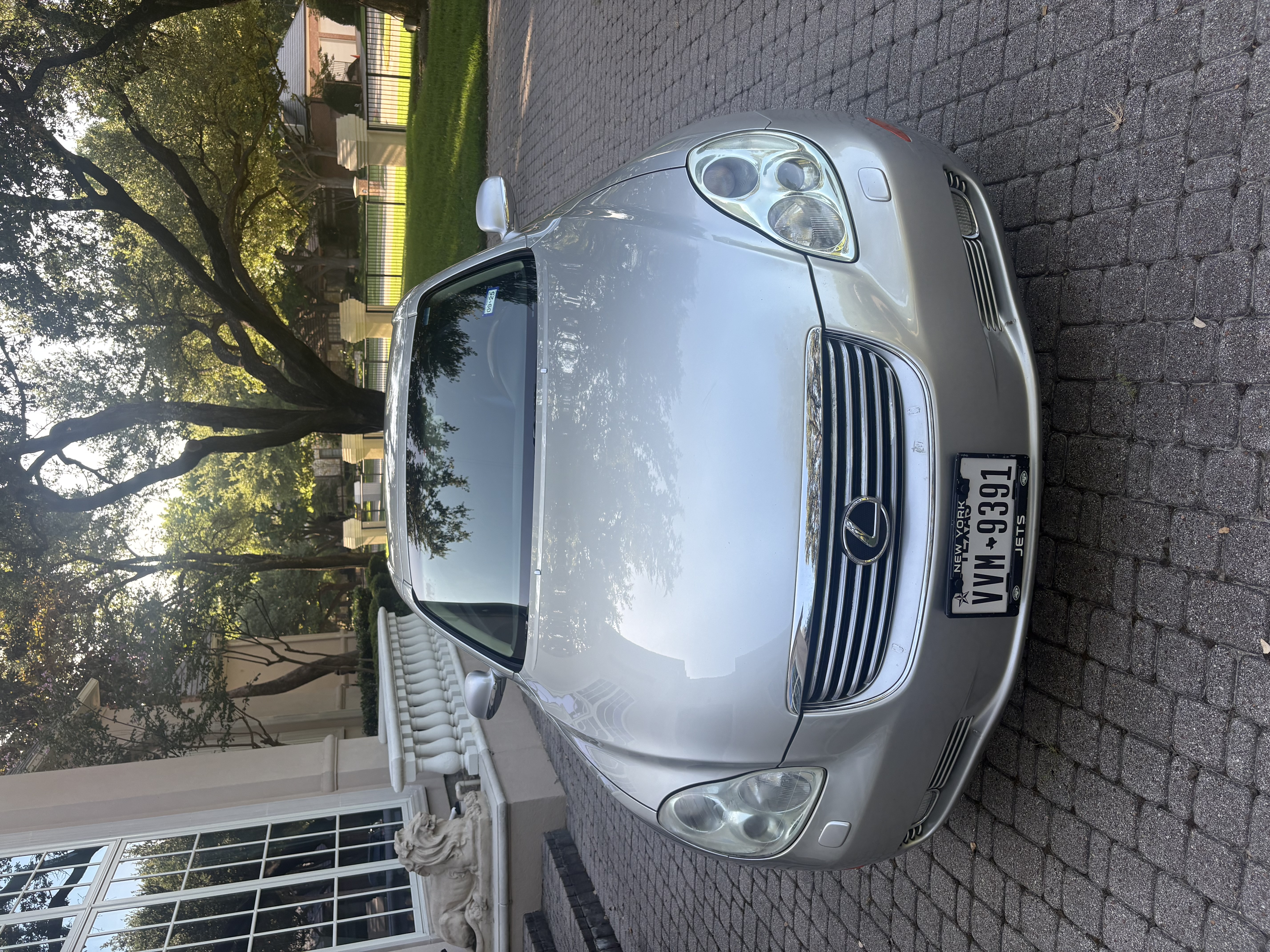 Used 2002 Lexus SC 430 Convertible RWD image 4