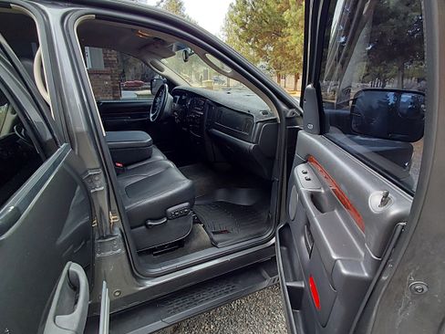 Used 2003 Dodge Ram 2500 Truck 4x4 Quad Cab image 12