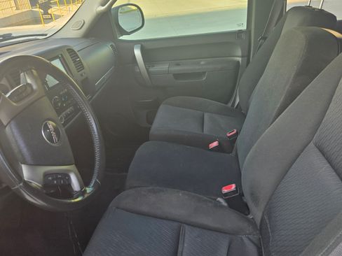 Used 2011 GMC Sierra 1500 SLE image 9