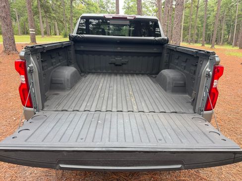Used 2023 Chevrolet Silverado 1500 RST w/ Texas Edition Plus AWD/4WD image 9
