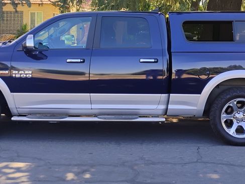 Used 2017 RAM 1500 Laramie w/ Convenience Group image 4