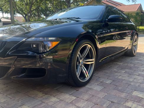 Used 2007 BMW M6 Coupe image 6