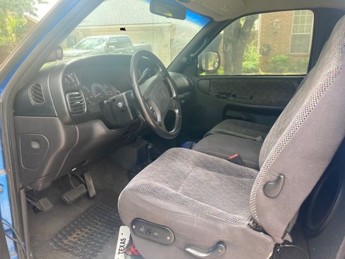 Used 2001 Dodge Ram 1500 Truck 4x4 Regular Cab image 6