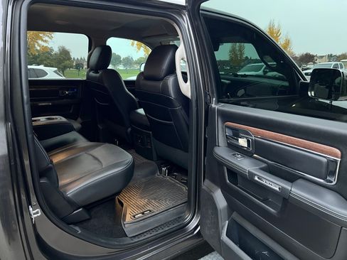 Used 2017 RAM 2500 Laramie w/ Off Road Package image 19