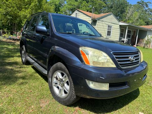 Used 2005 Lexus GX 470 AWD/4WD image 2
