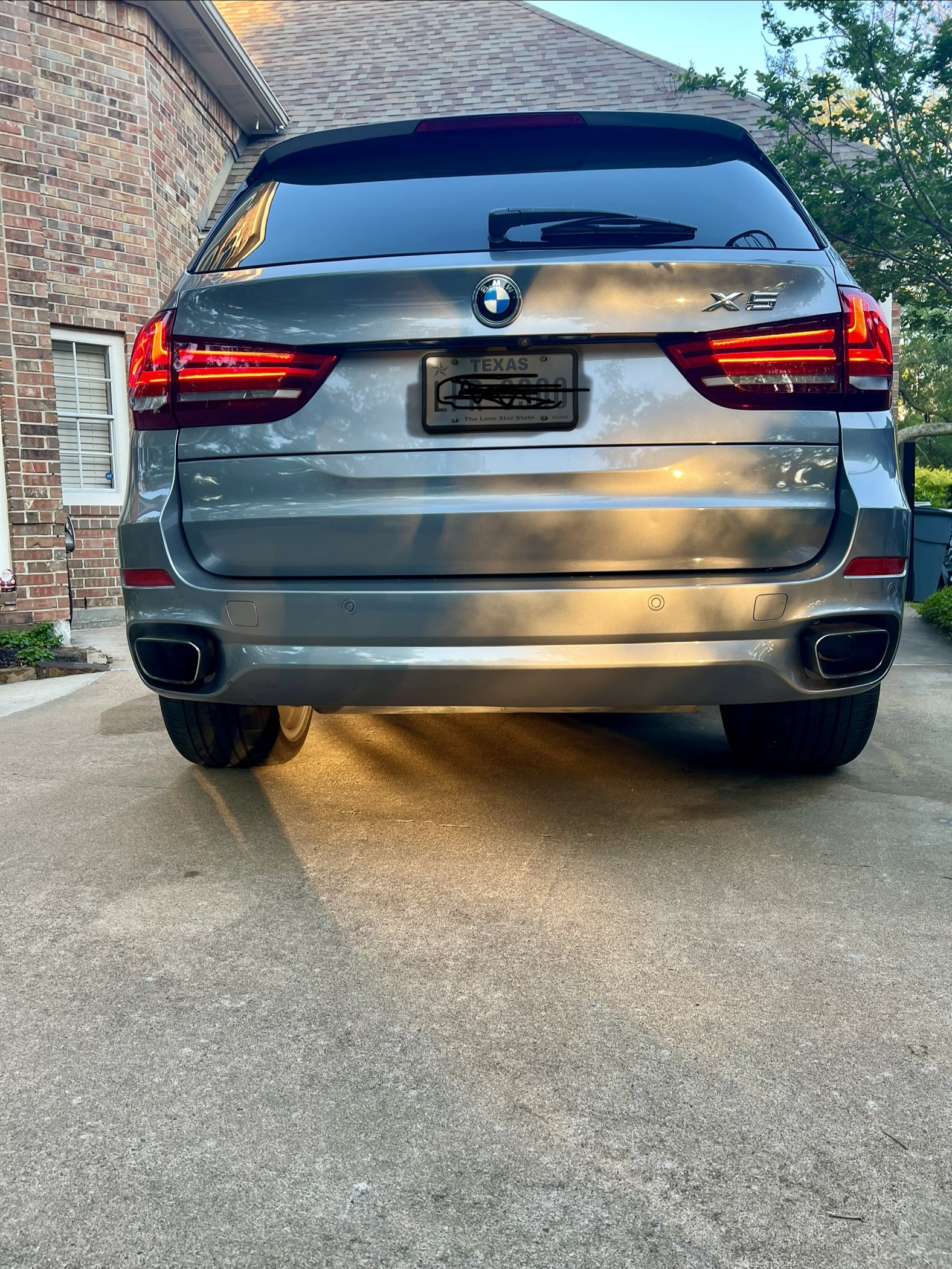 Used 2018 BMW X5 xDrive50i w/ M Sport Package AWD/4WD image 5