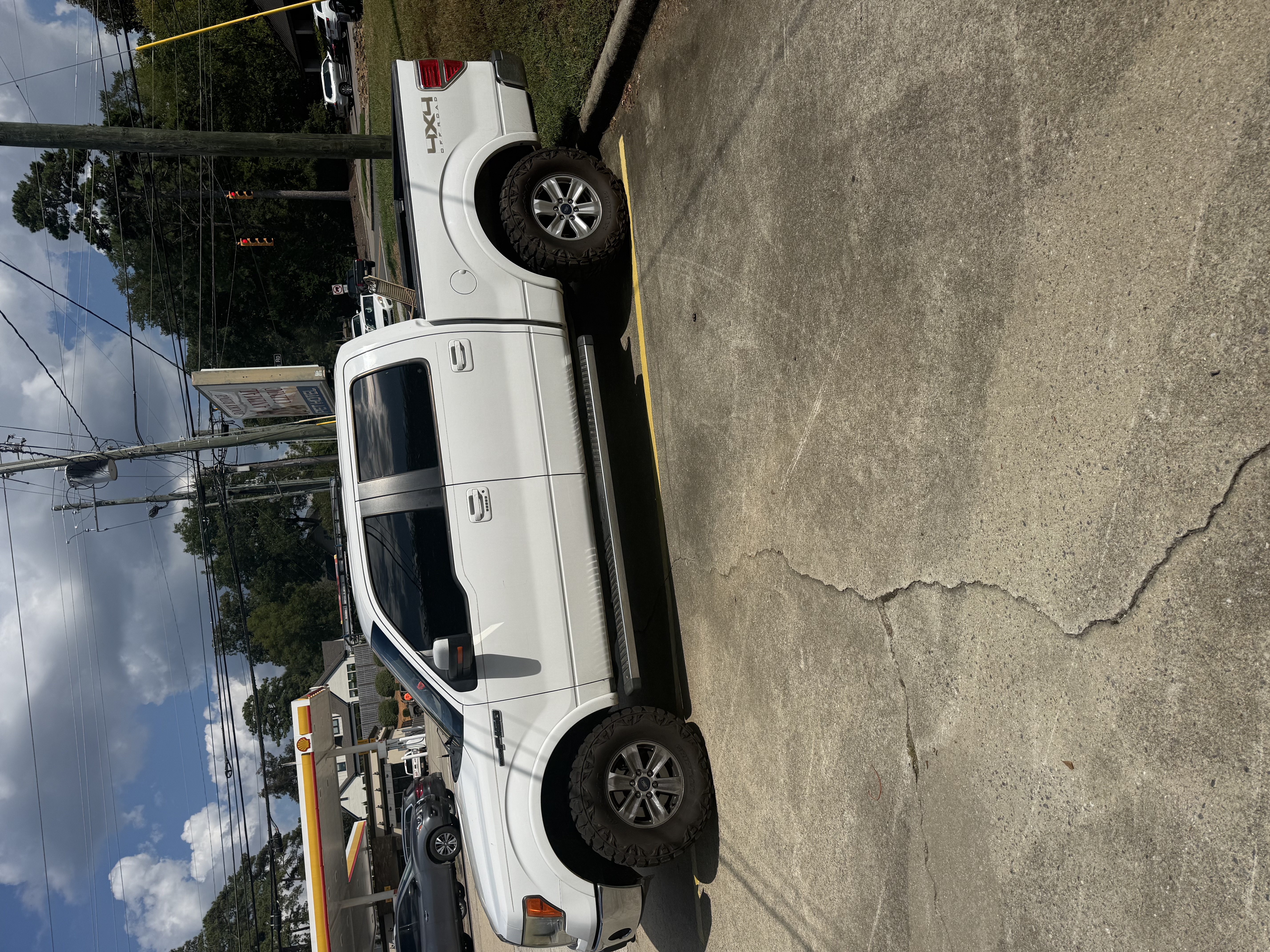 Used 2013 Ford F150 Lariat w/ Mid Equipment Group AWD/4WD image 11
