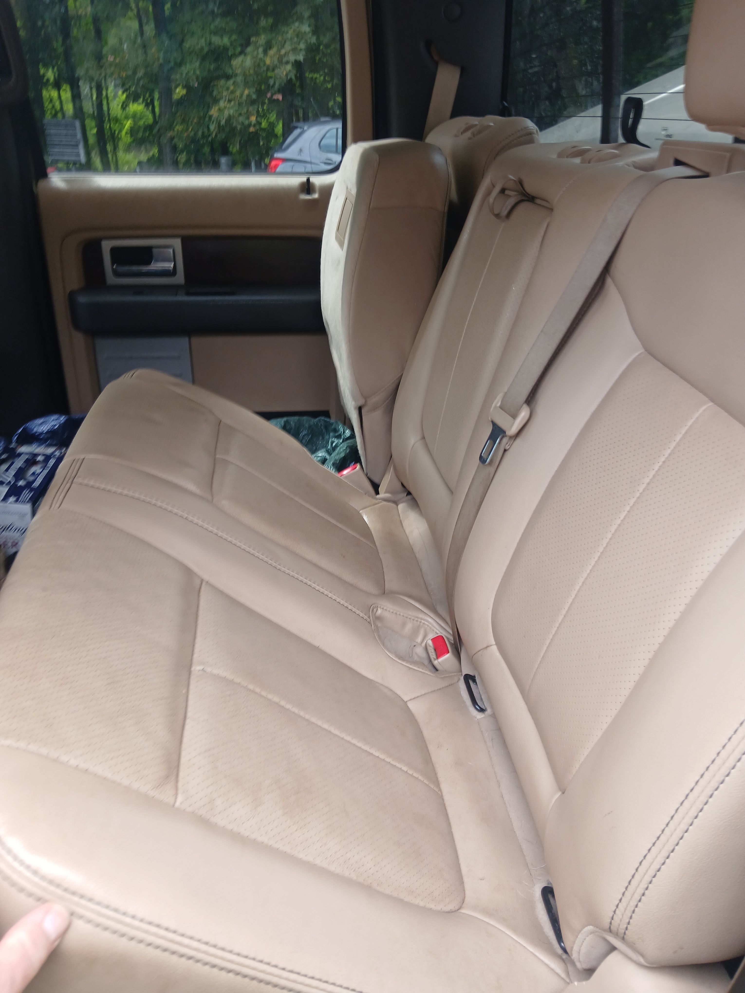 Used 2013 Ford F150 Lariat w/ Luxury Equipment Group RWD image 10