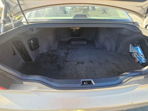 Used 2005 Lexus LS 430 image 16