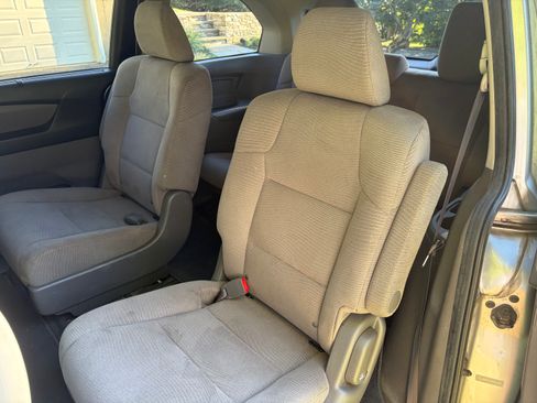 Used 2012 Honda Odyssey EX image 14
