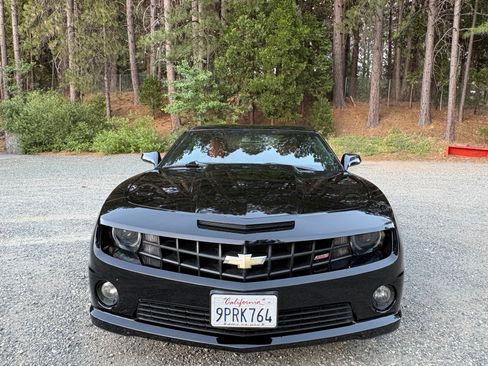 Used 2013 Chevrolet Camaro SS w/ RS Package RWD image 6