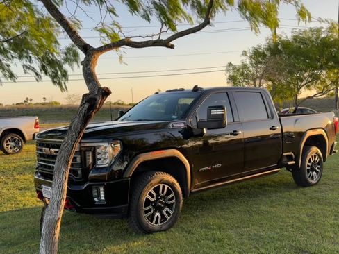 Used 2023 GMC Sierra 2500 AT4 w/ AT4 Premium Plus Package image 29
