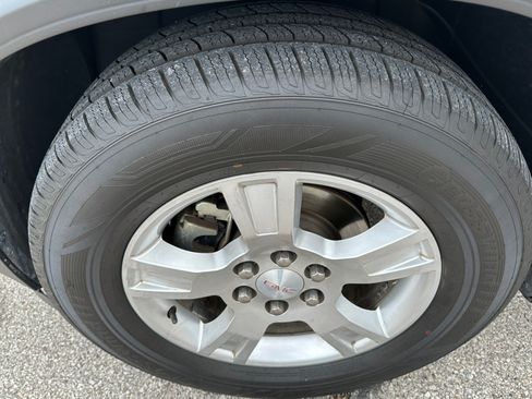 Used 2012 GMC Acadia SL w/ Preferred Package image 21